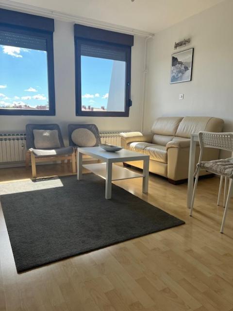 Rocco Apartment-Free Parking&Wifi زغرب المظهر الخارجي الصورة